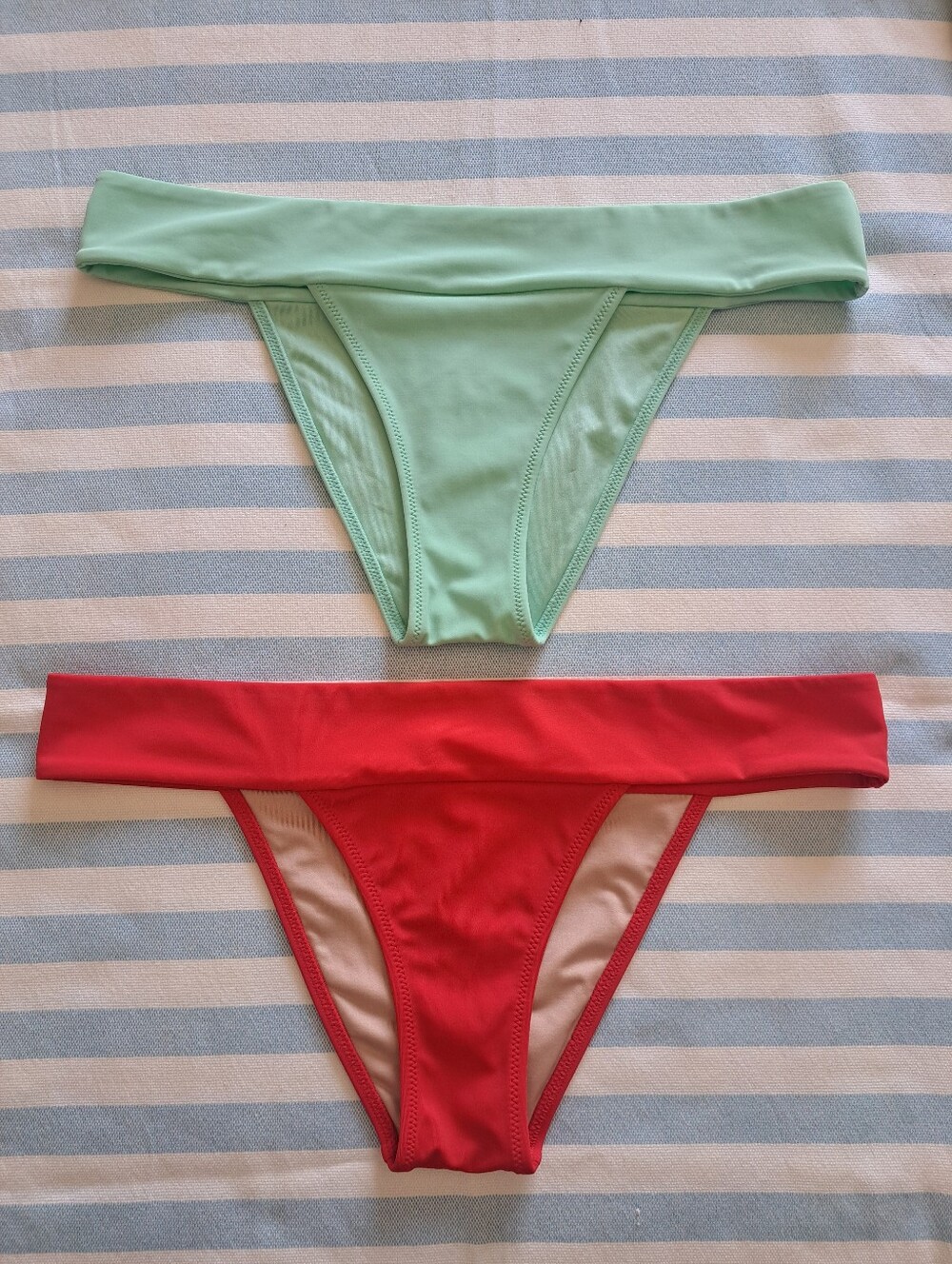 VS Bikini bottoms bundle (M)